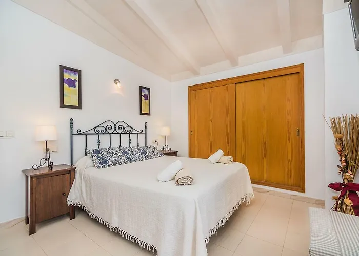 Pau By Sunvillas Mallorca Pollenca