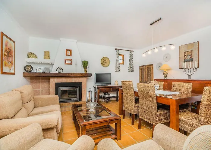 Pau By Sunvillas Mallorca Villa